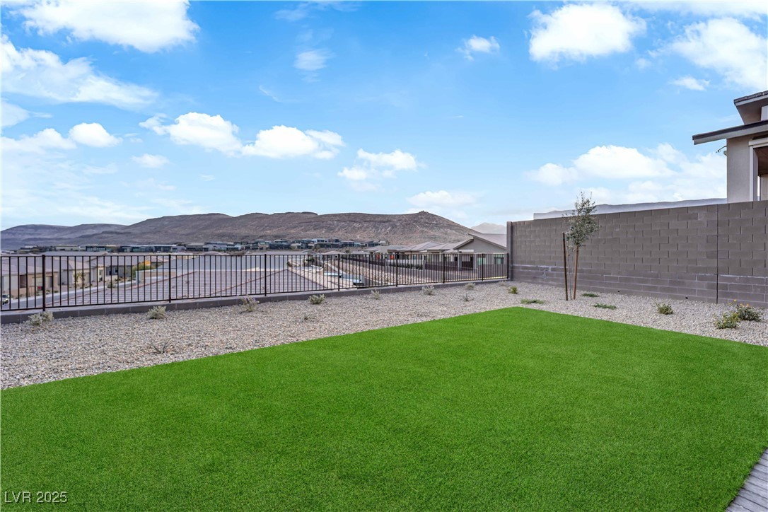 11079 Rolling Vista Drive
