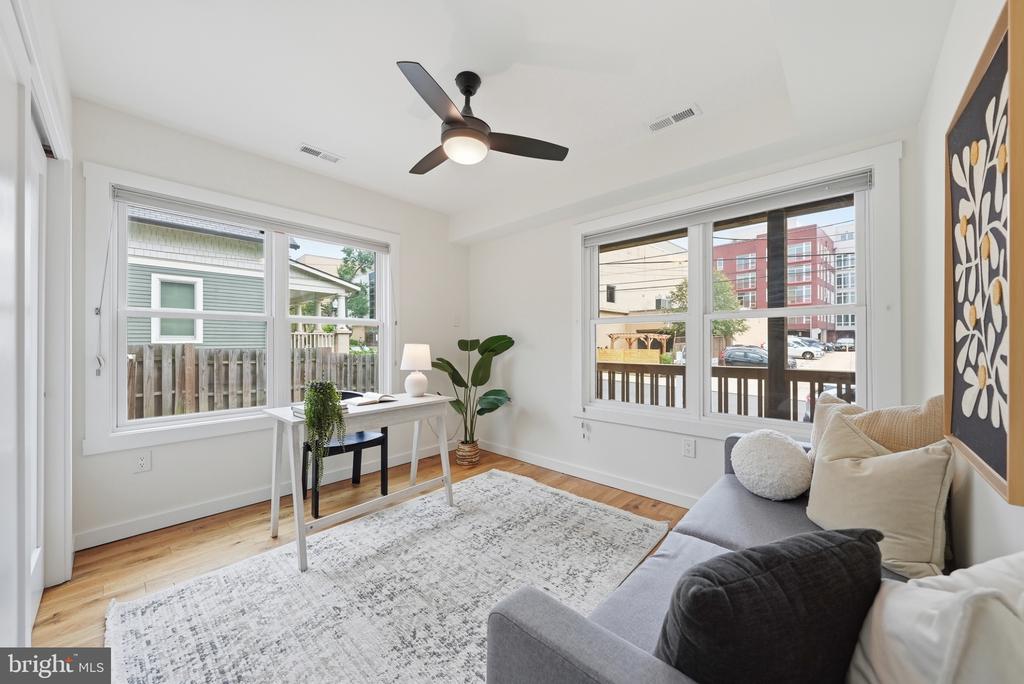 6914 WILLOW STREET NW Unit: 3