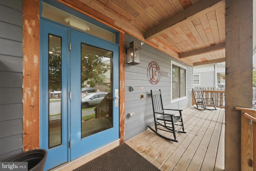 6914 WILLOW STREET NW Unit: 3