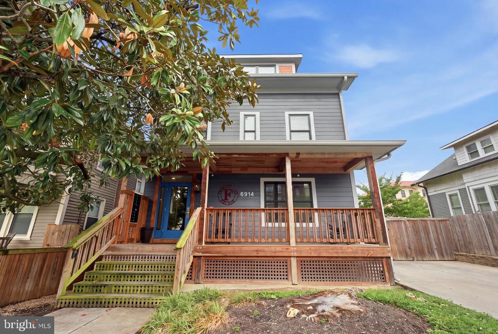 6914 WILLOW STREET NW Unit: 3