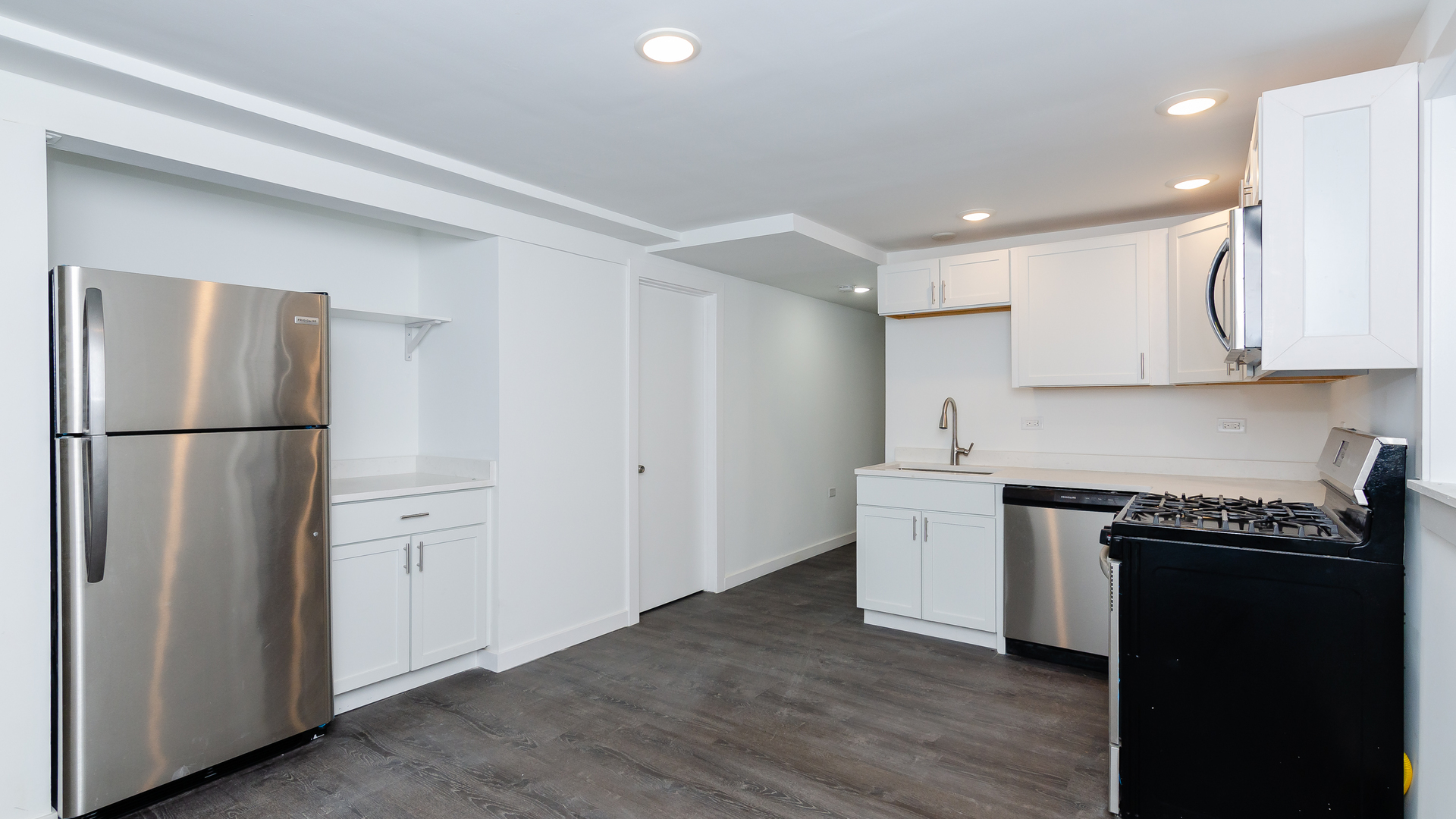 1329 N Latrobe Avenue Unit: G