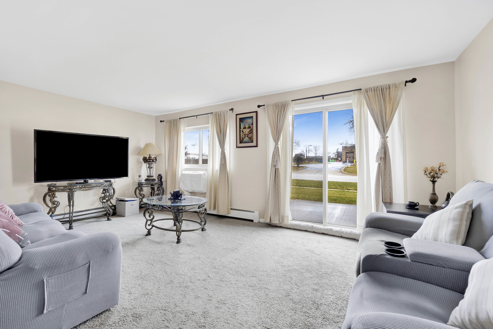 659 E Fullerton Avenue Unit: 9-110