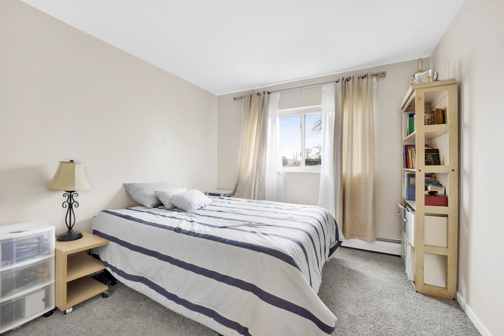 659 E Fullerton Avenue Unit: 9-110