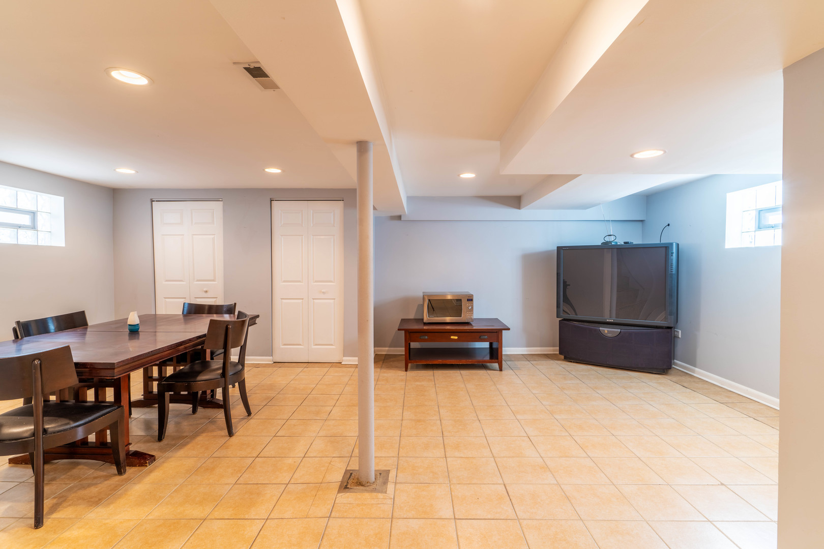 7330 W 57TH Street