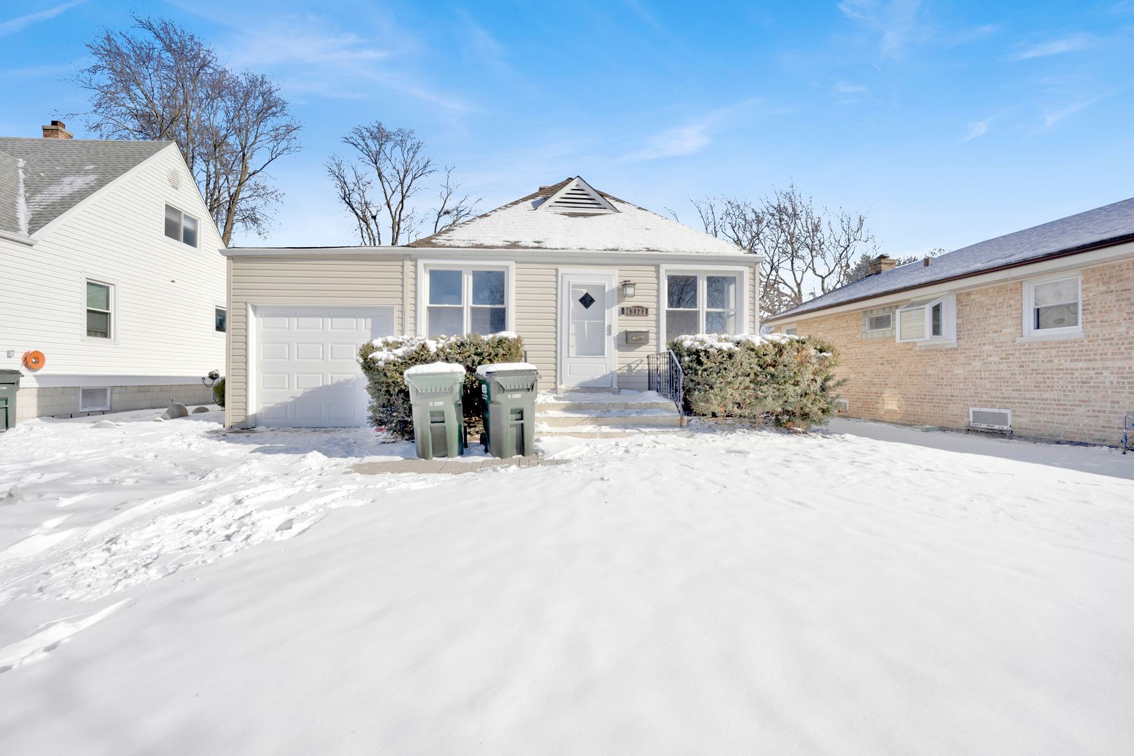 9127 Newcastle Avenue