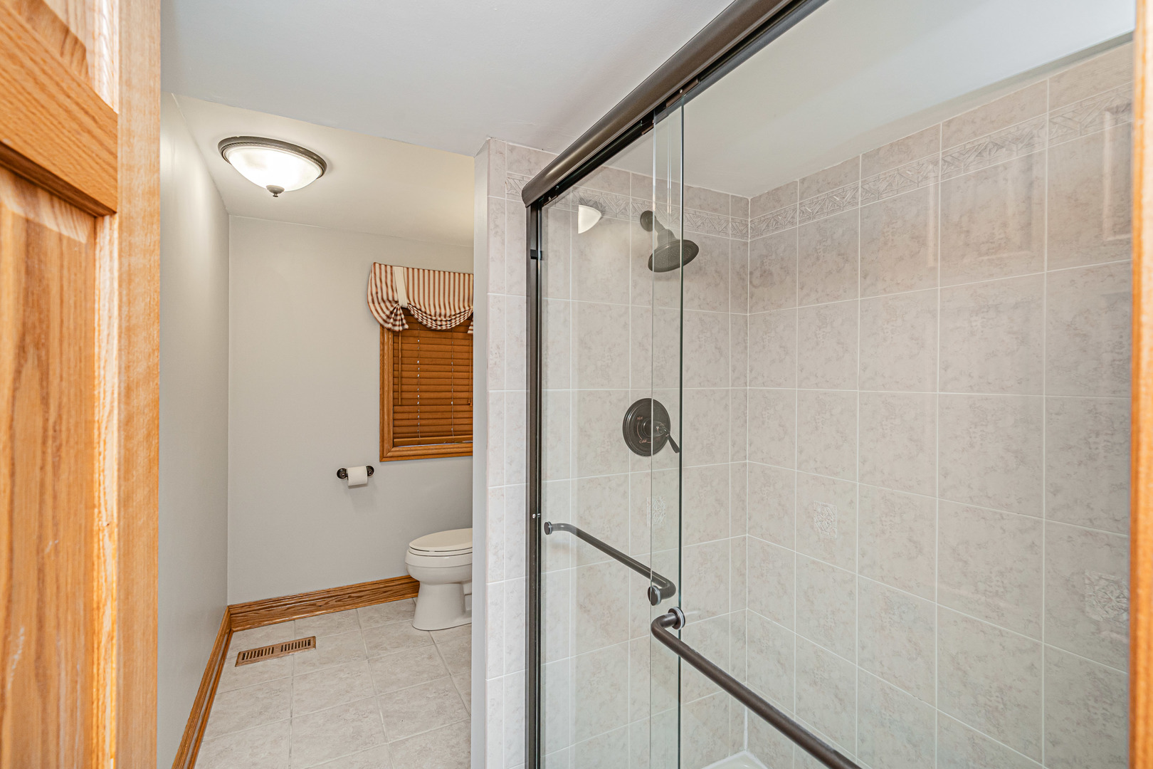 12243 S Nagle Avenue