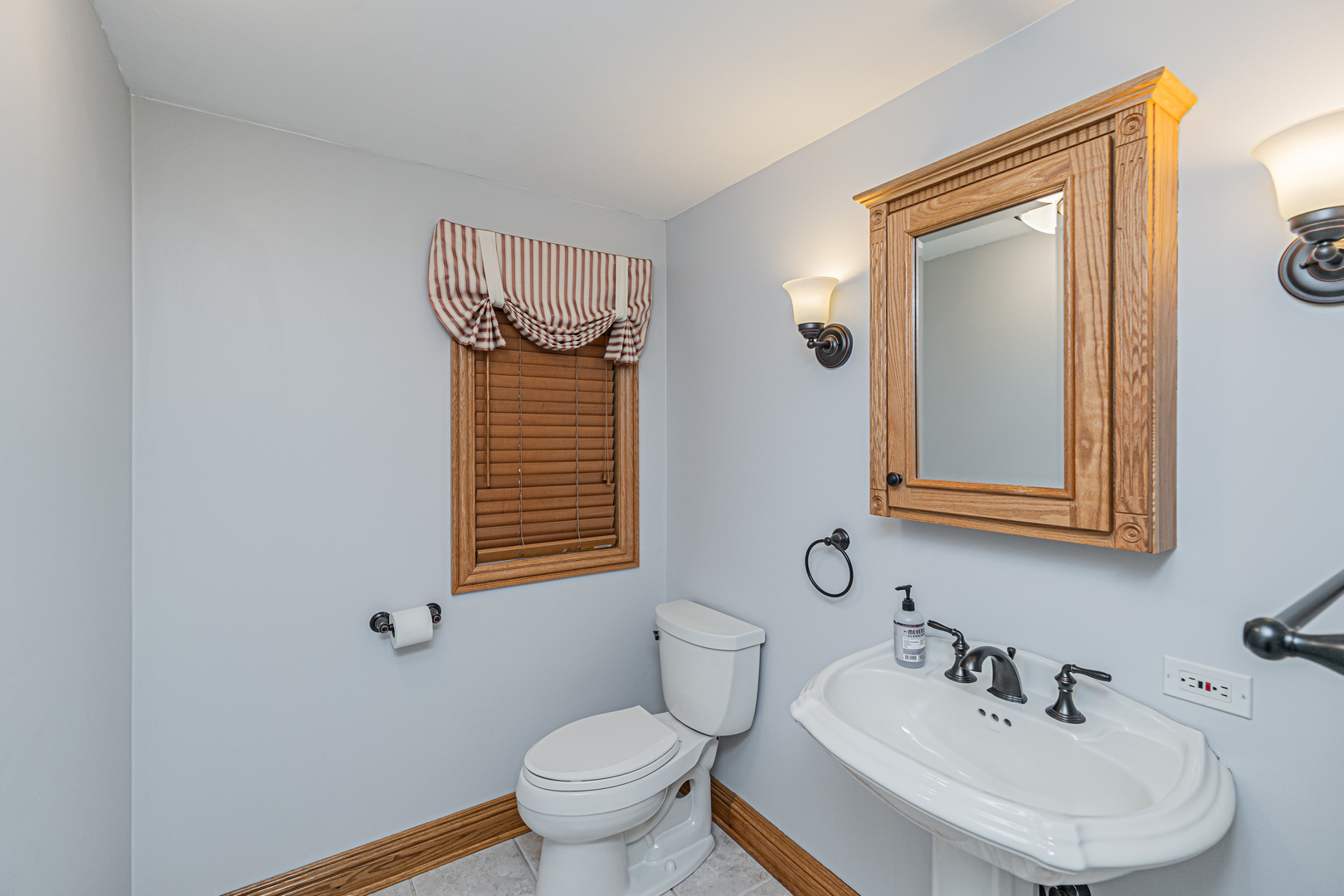 12243 S Nagle Avenue