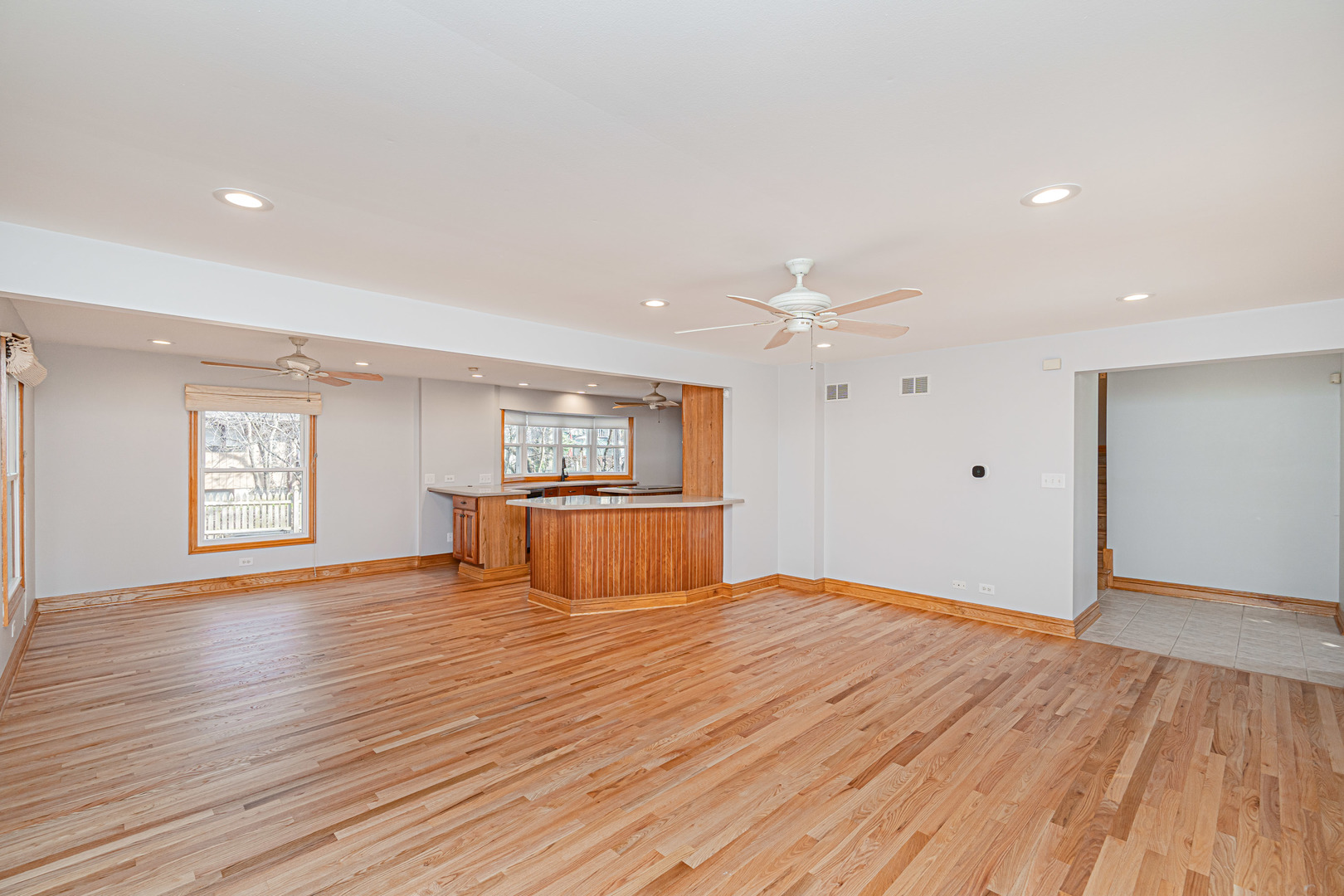 12243 S Nagle Avenue