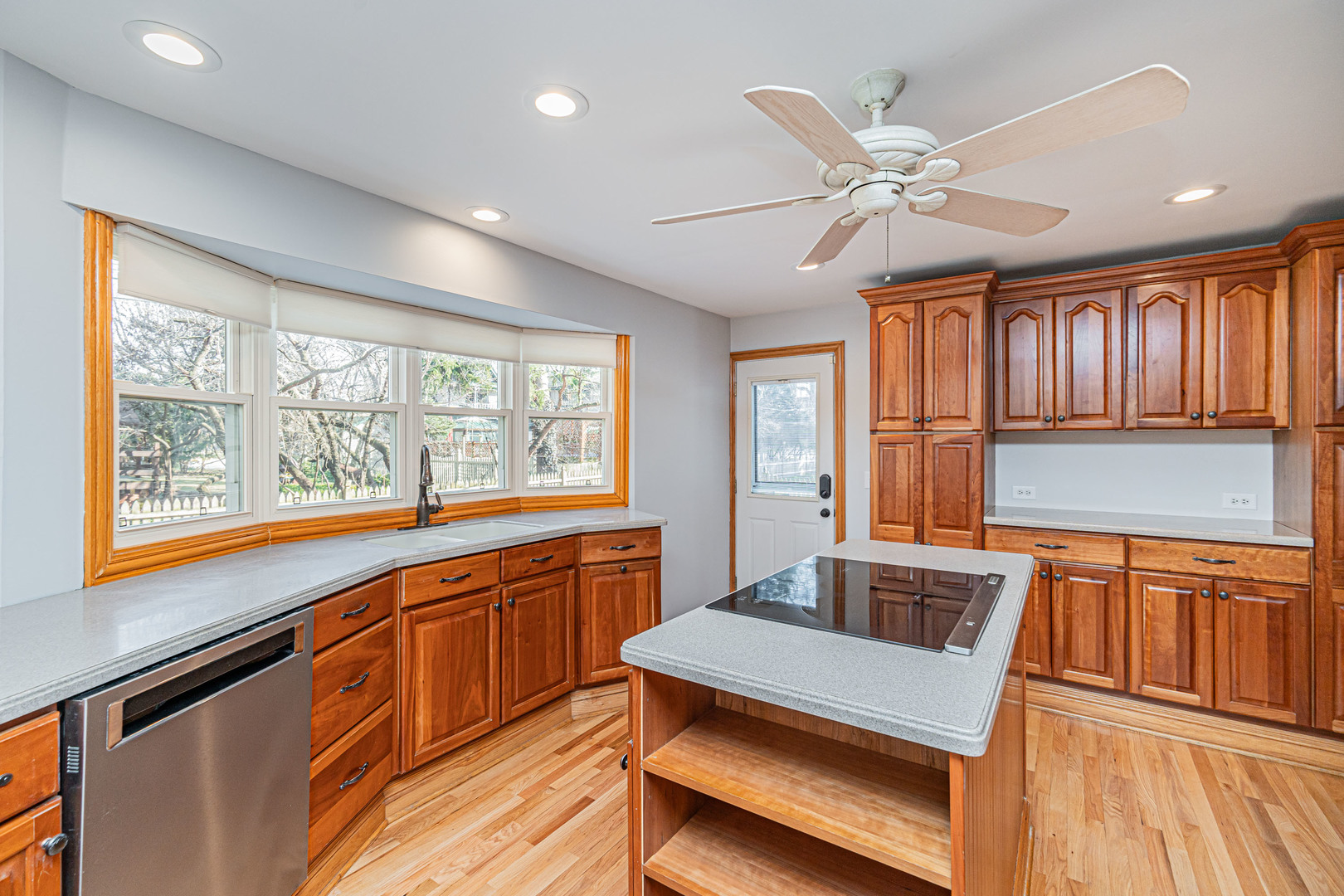 12243 S Nagle Avenue