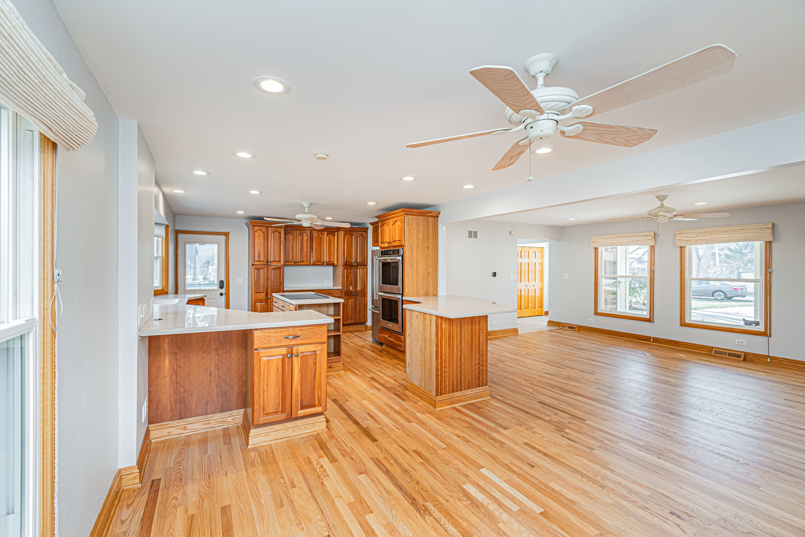 12243 S Nagle Avenue