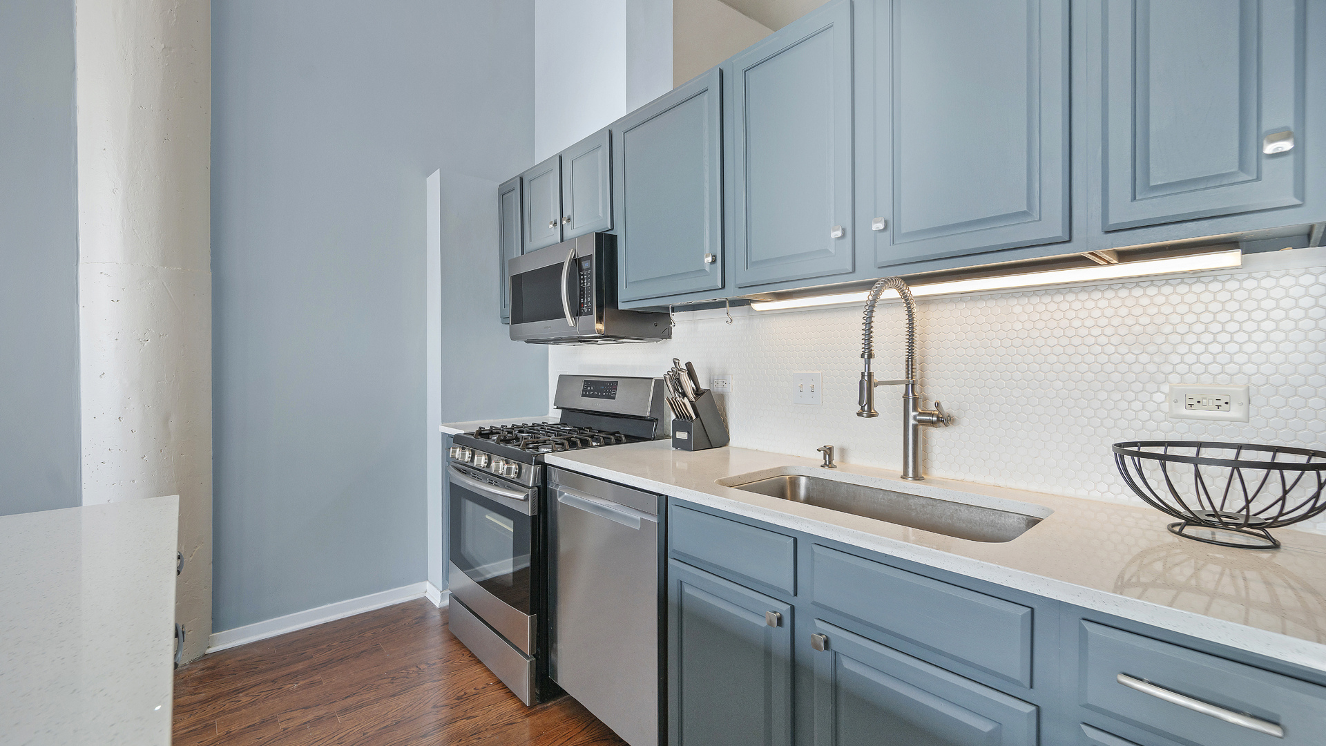 1525 S Sangamon Street Unit: 715