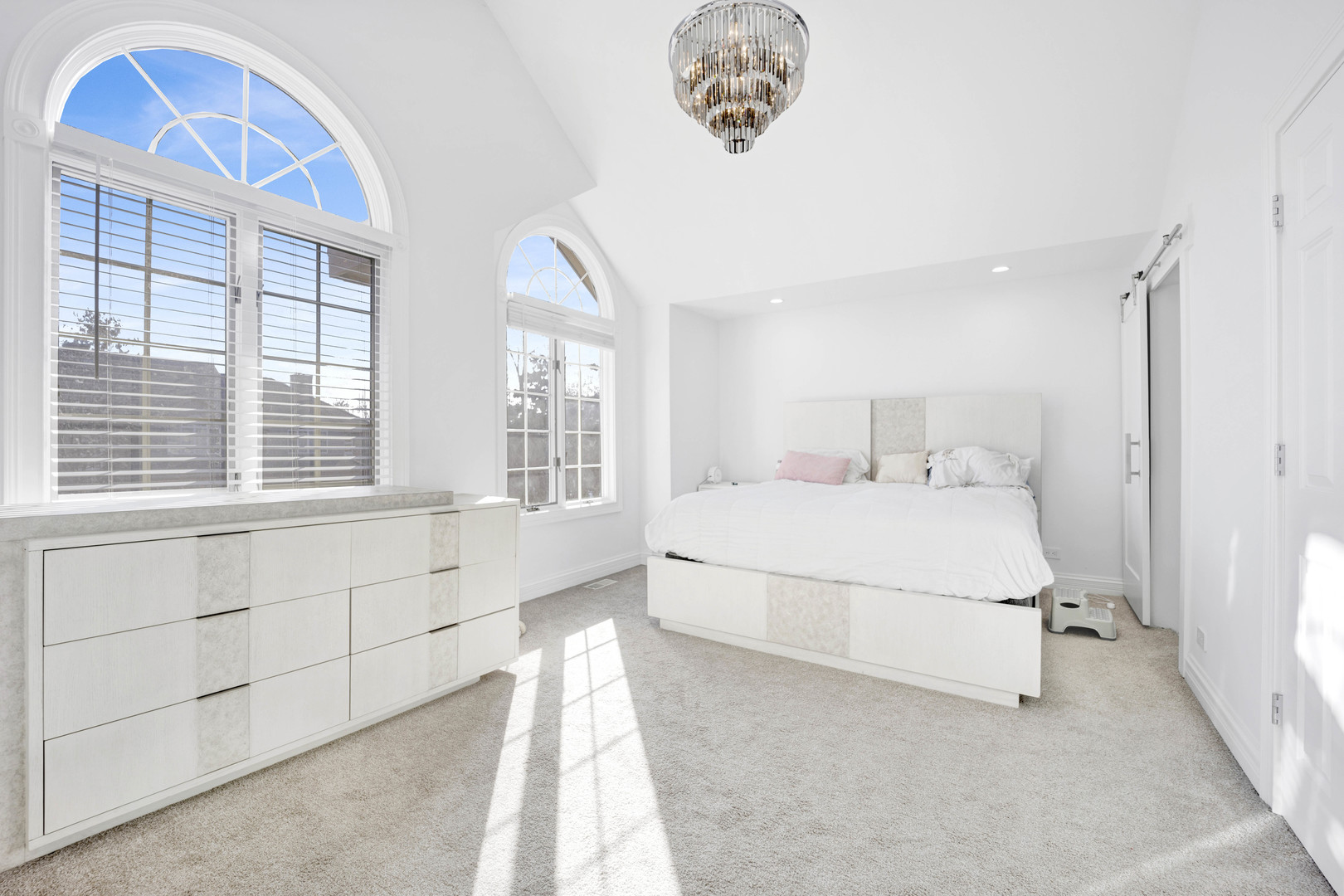 427 Ashbury Drive Unit: 427