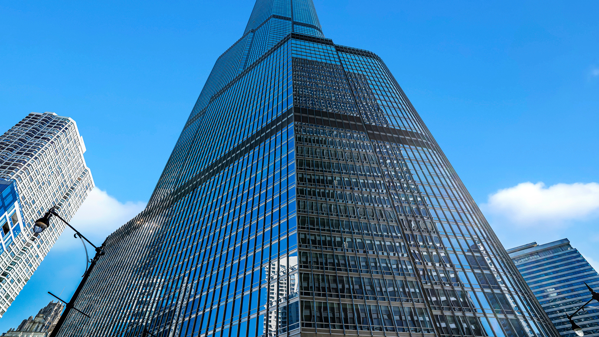 401 N Wabash Avenue Unit: 32E