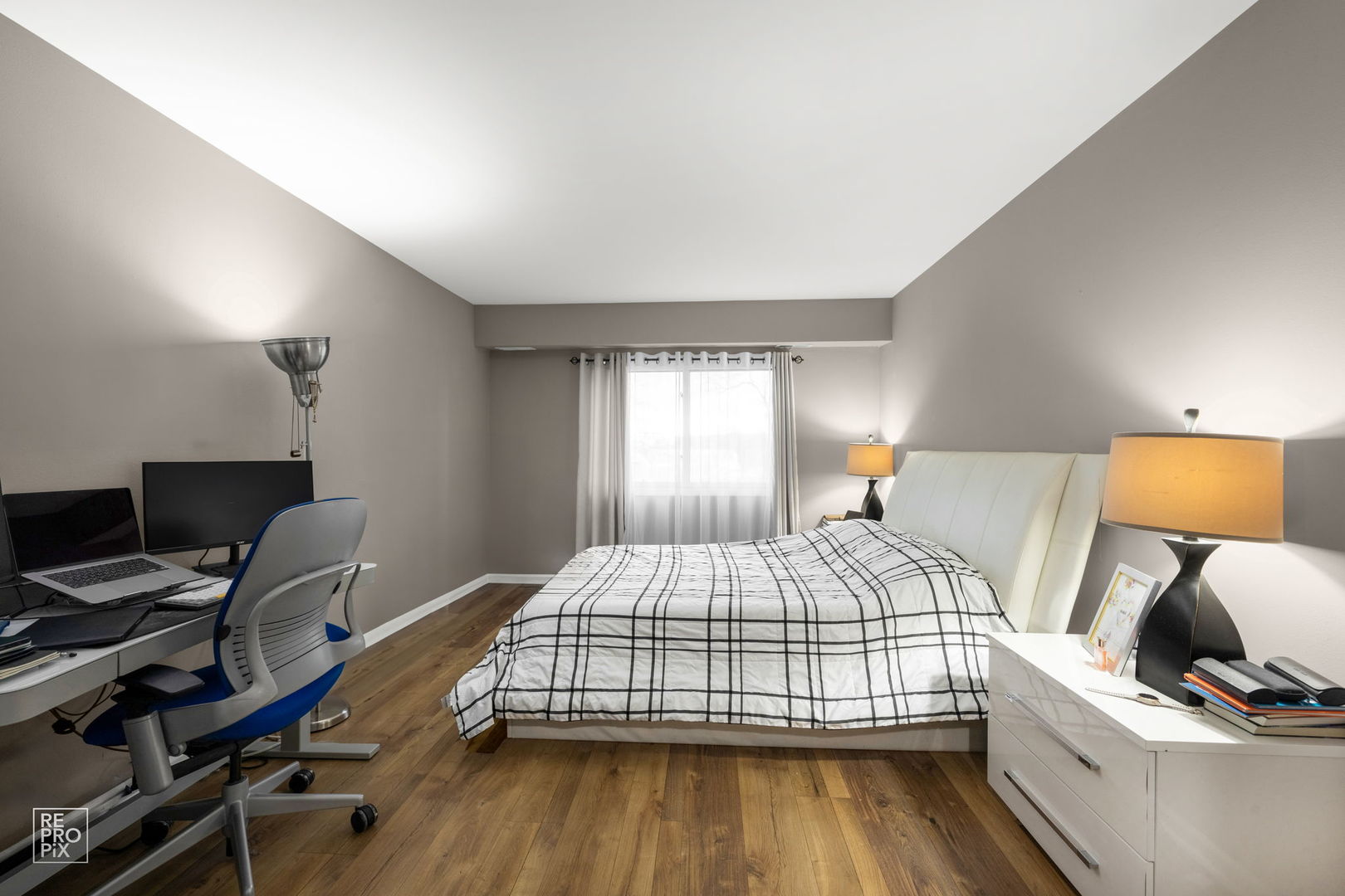 1100 E Randville Drive Unit: 211