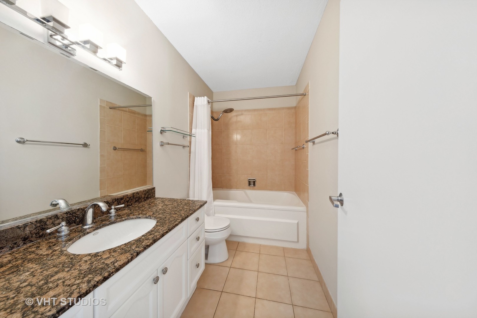 512 N MCCLURG Court Unit: 607