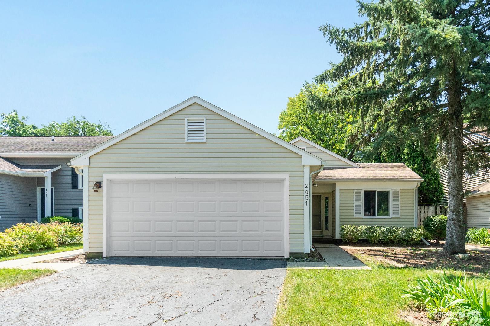 2451 HEDGE ROW Drive