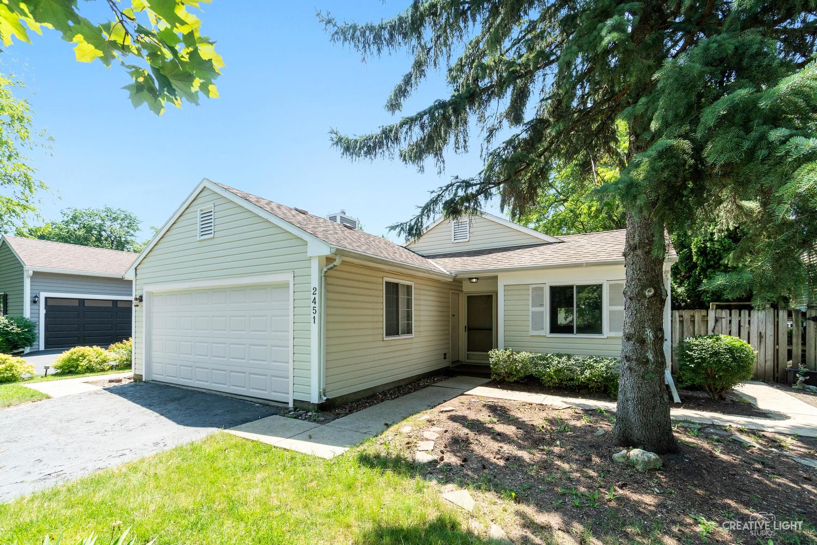 2451 HEDGE ROW Drive