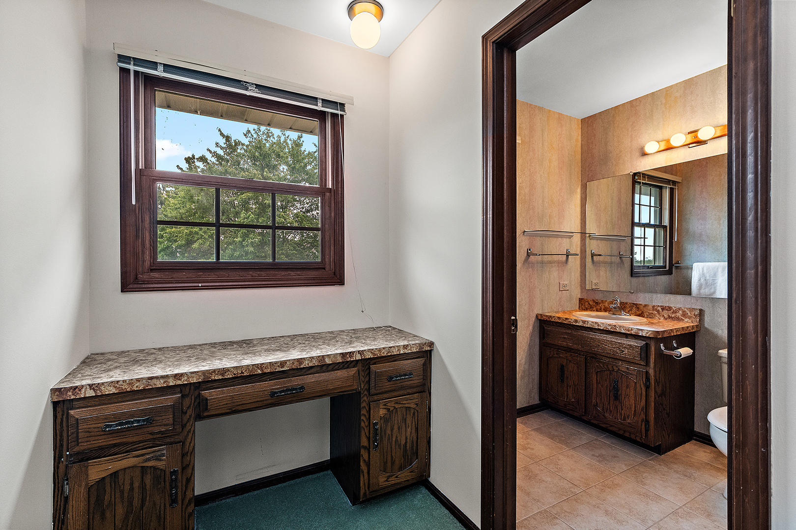 3018 Bonnie Brae Crescent