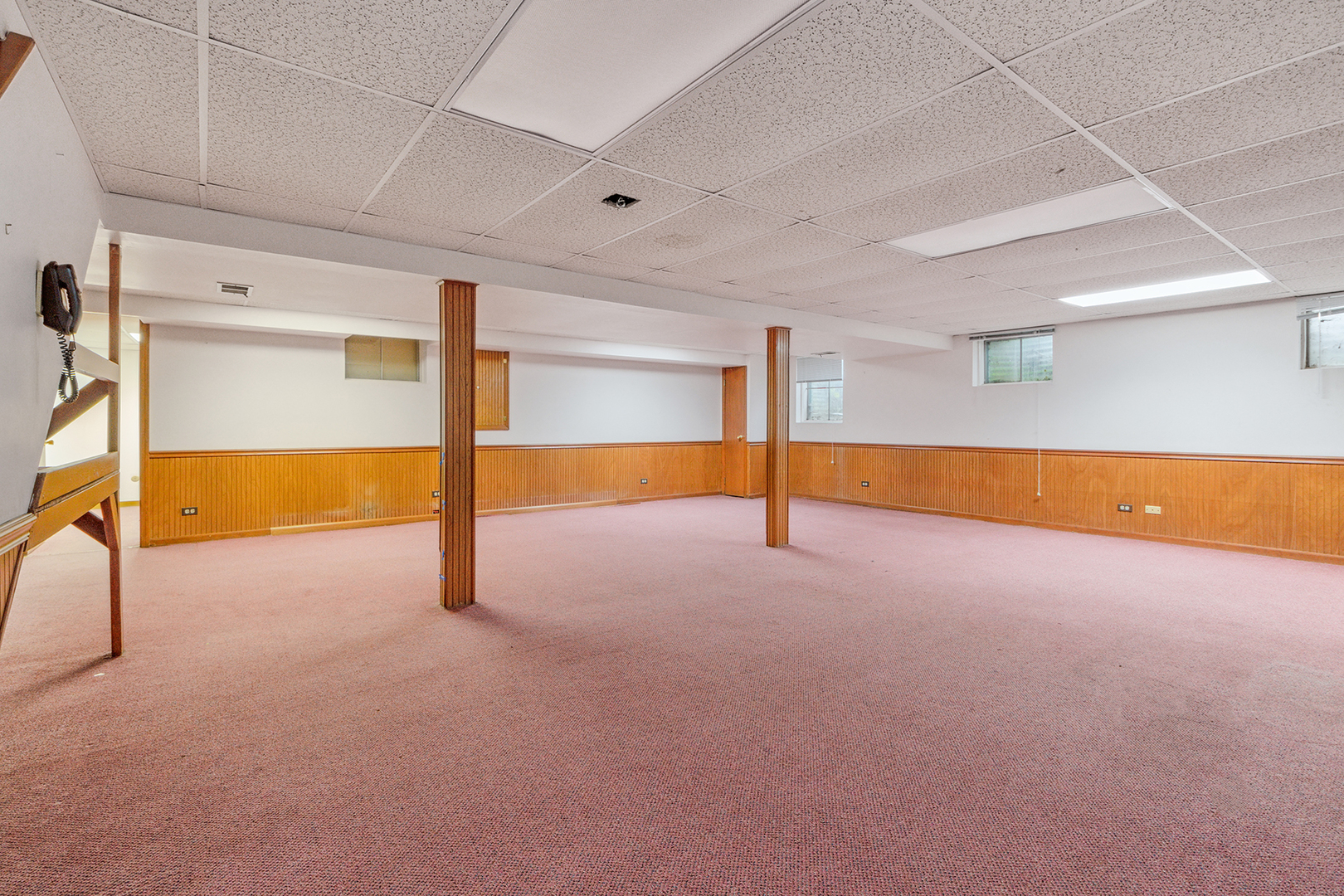 3018 Bonnie Brae Crescent