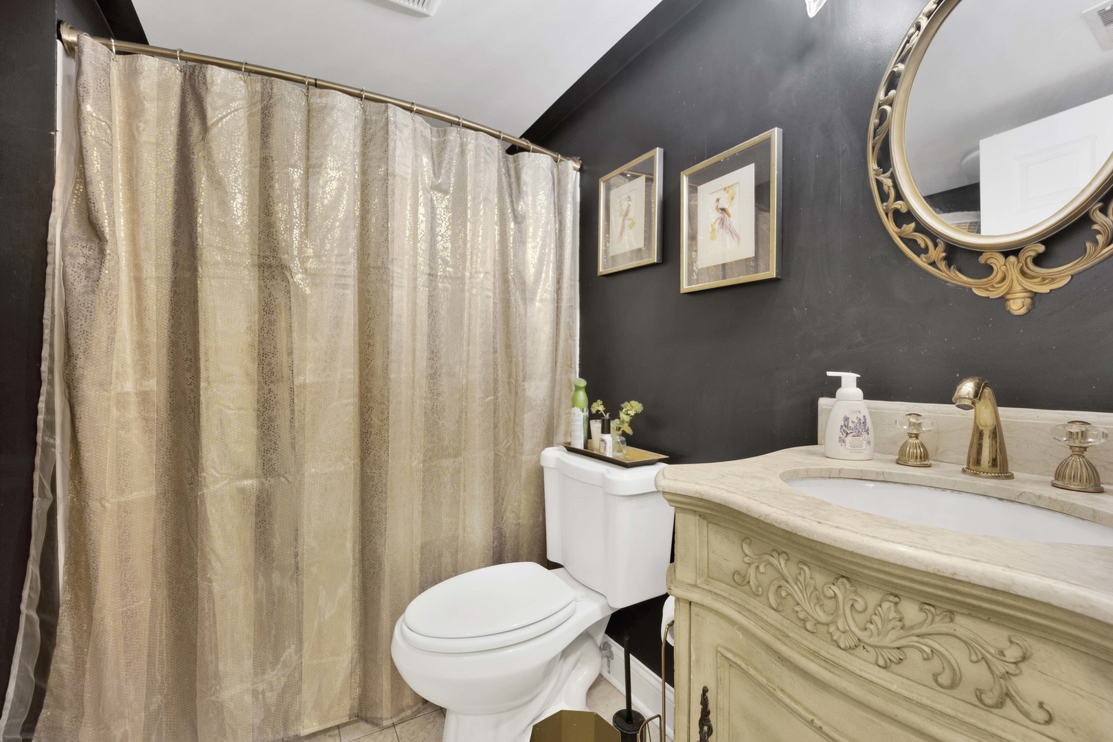 5S040 PEBBLEWOOD Lane Unit: E207