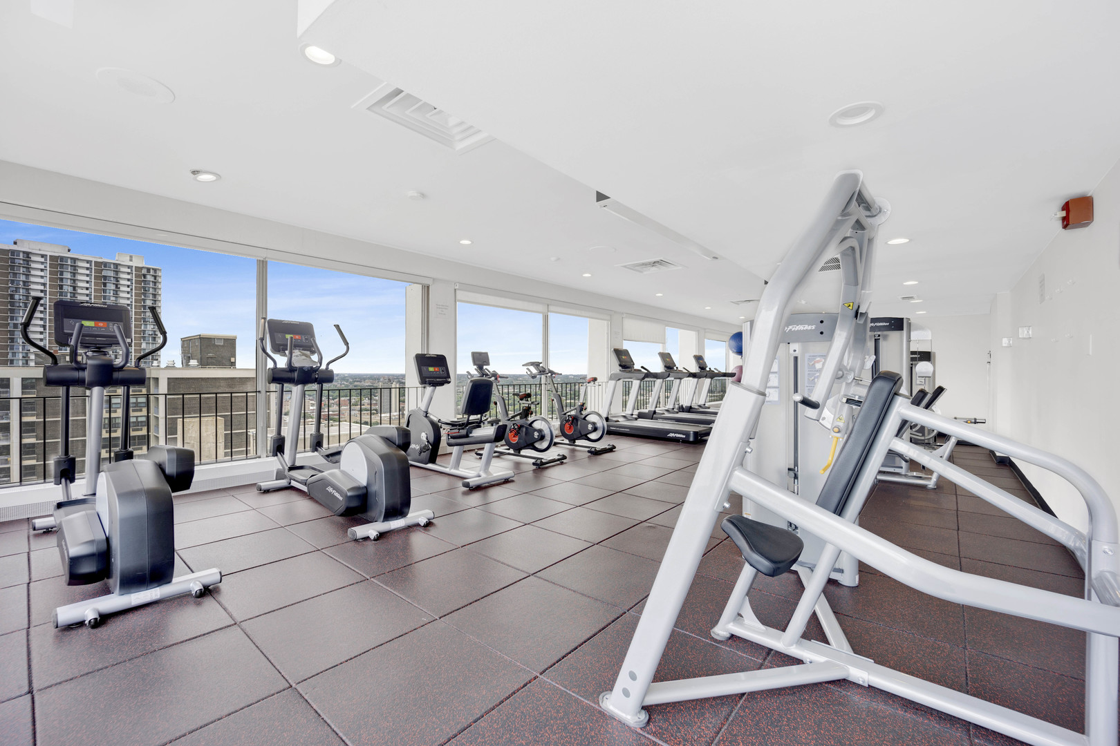 6171 N Sheridan Road Unit: 2409