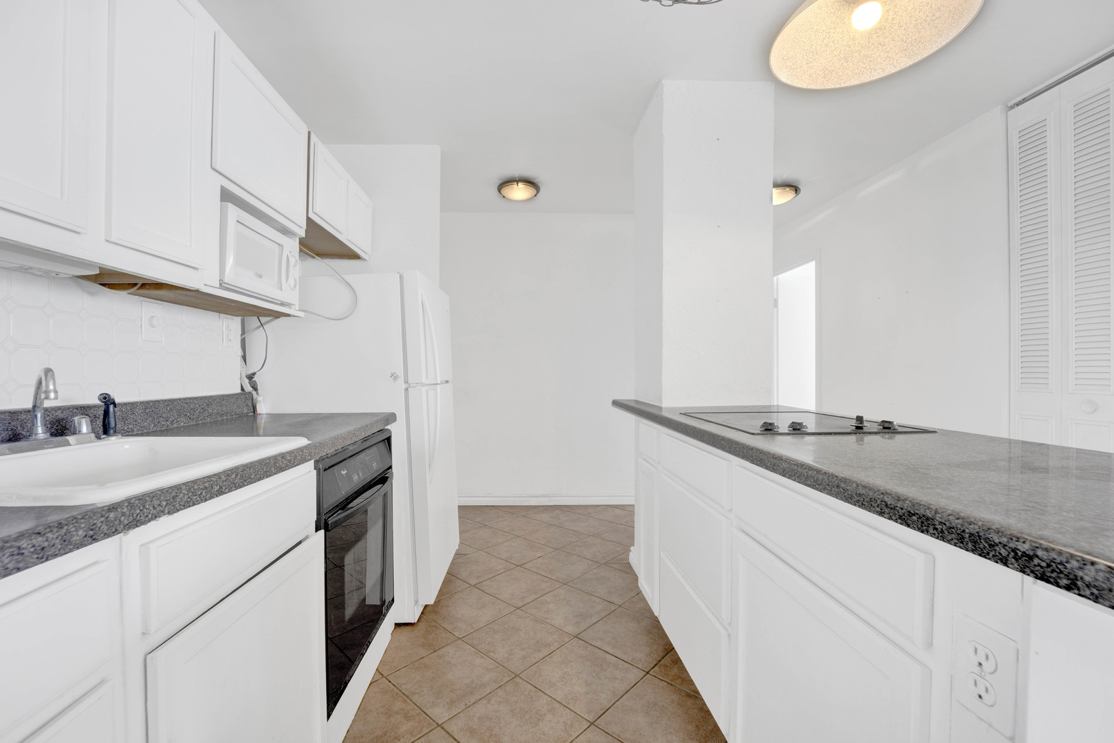 6171 N Sheridan Road Unit: 2409