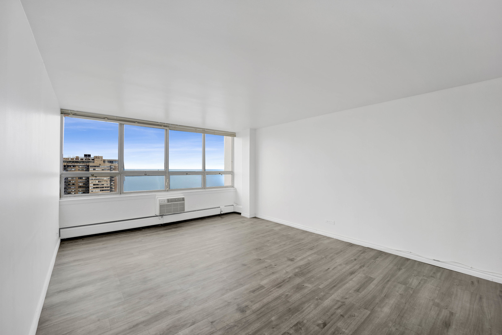 6171 N Sheridan Road Unit: 2409