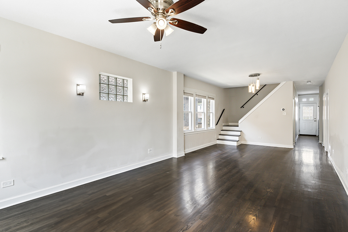 5106 W Nelson Street