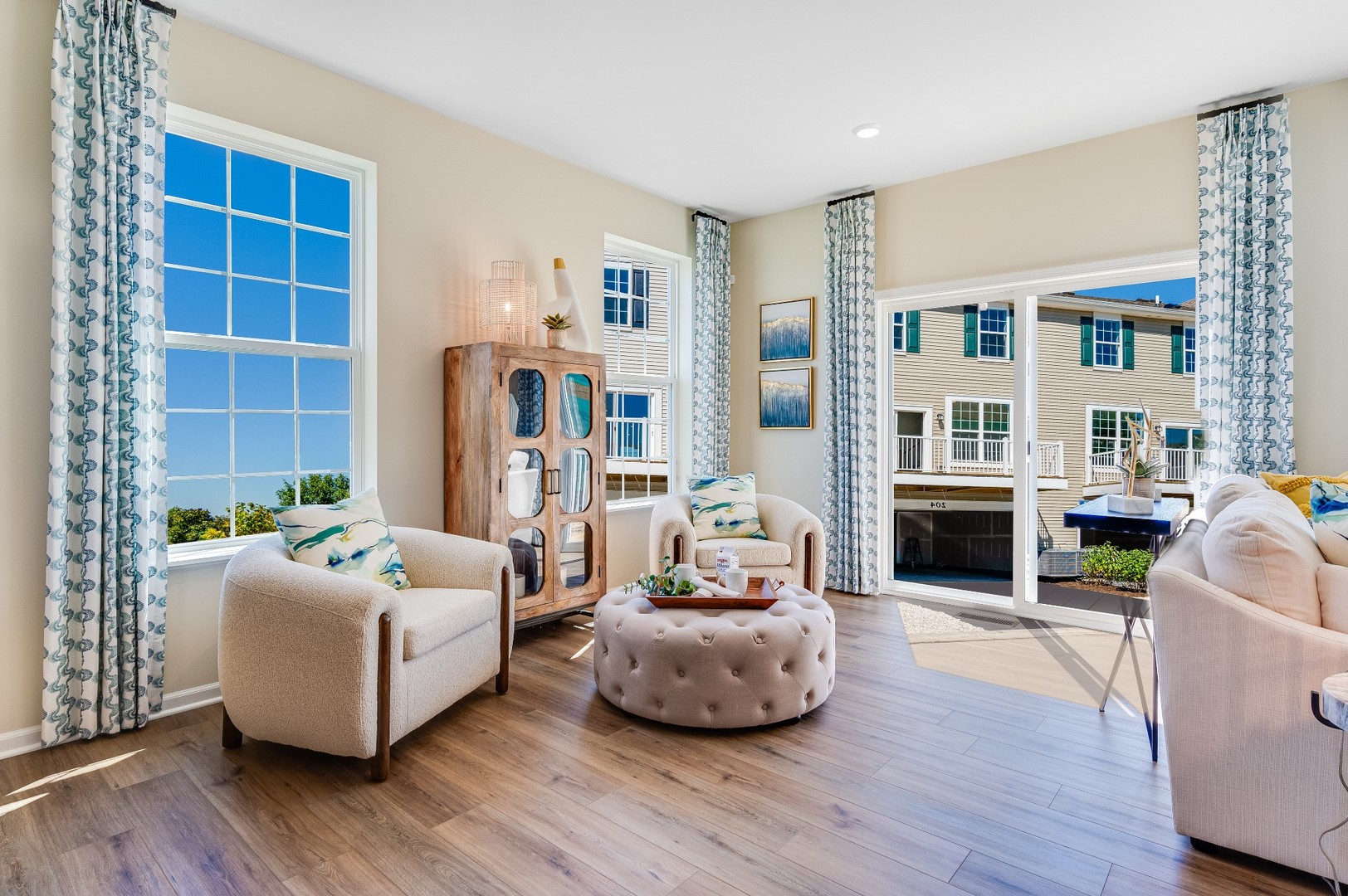 1000 Neubauer Circle Unit: 1801