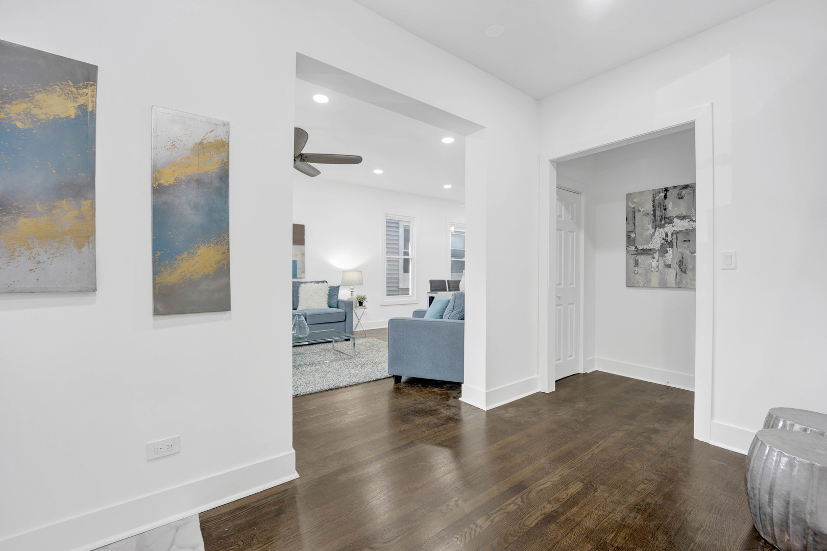 724 N Lockwood Avenue