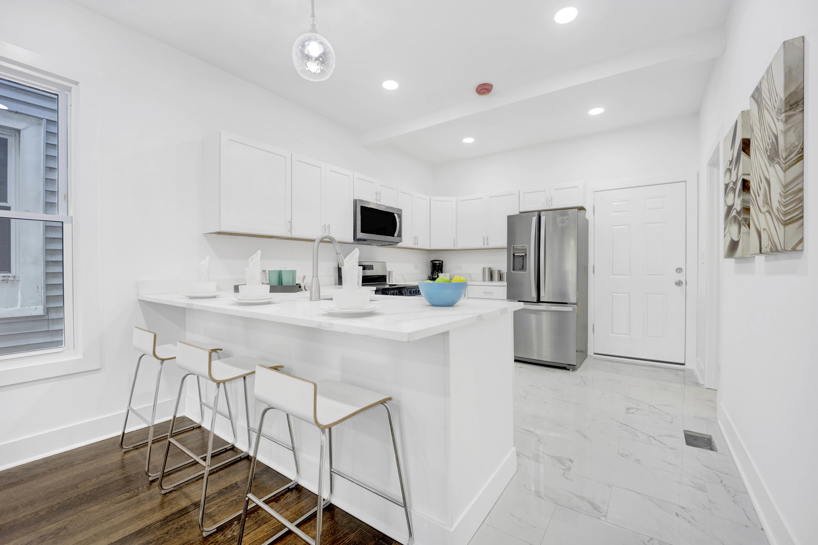 724 N Lockwood Avenue