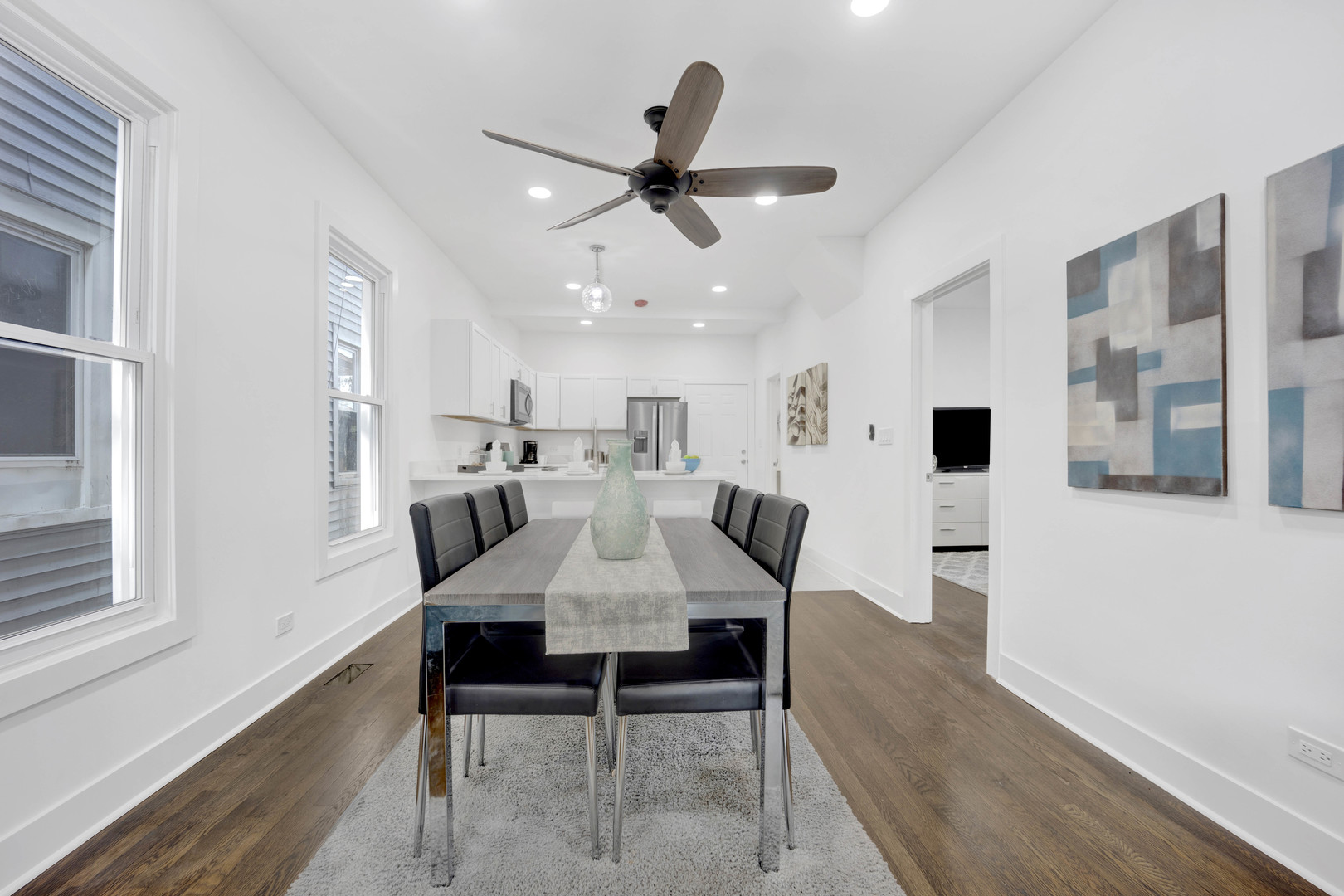 724 N Lockwood Avenue