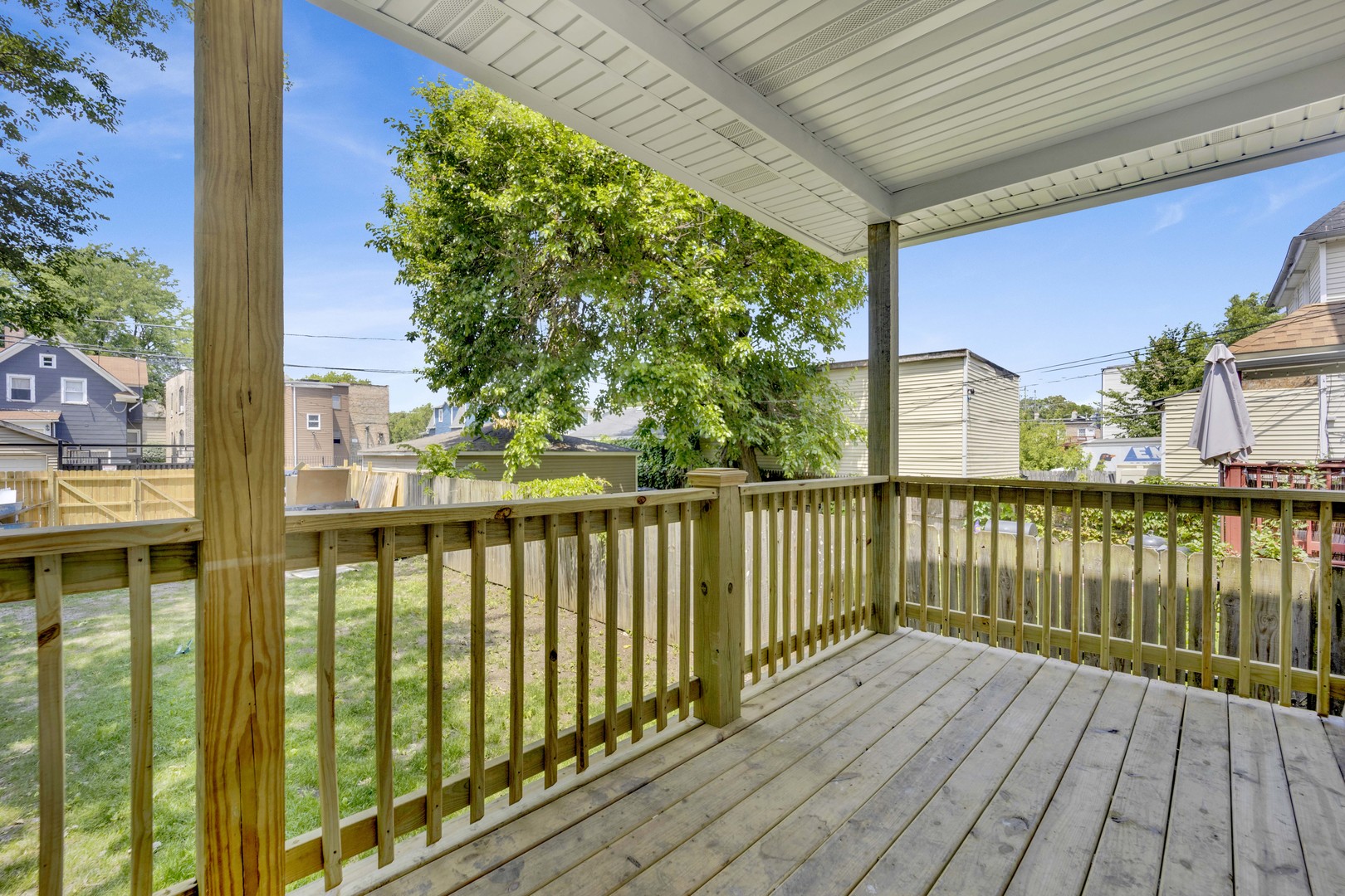 724 N Lockwood Avenue