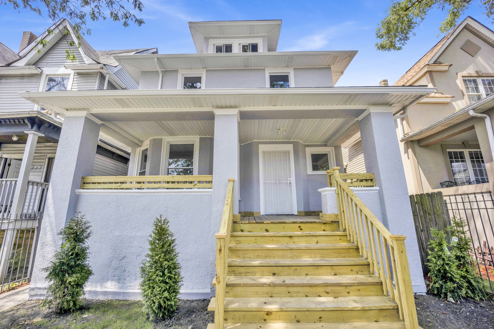 724 N Lockwood Avenue