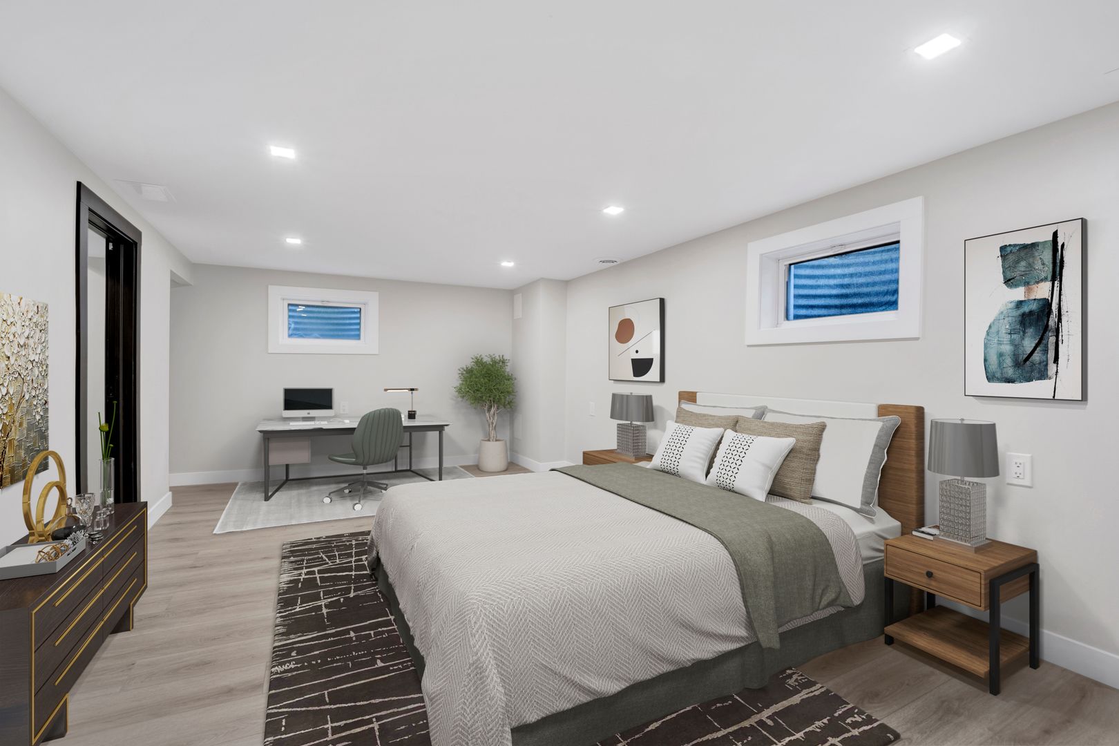 4649 N Kenmore Avenue Unit: A