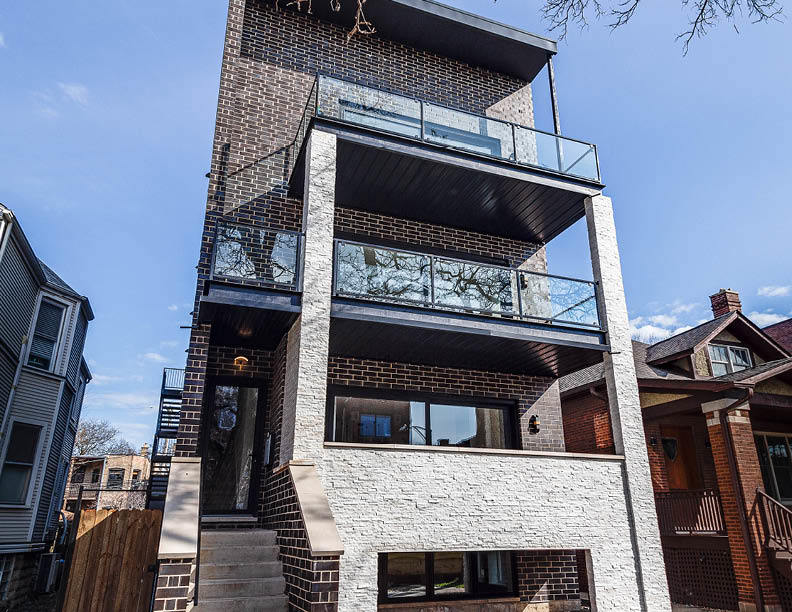 1334 W Rosedale Avenue Unit: 2