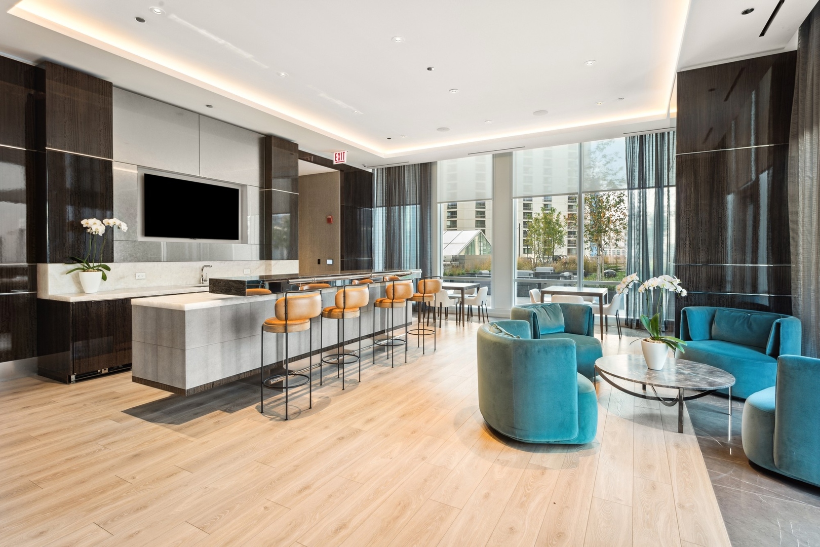 14 W Superior Street Unit: 5302