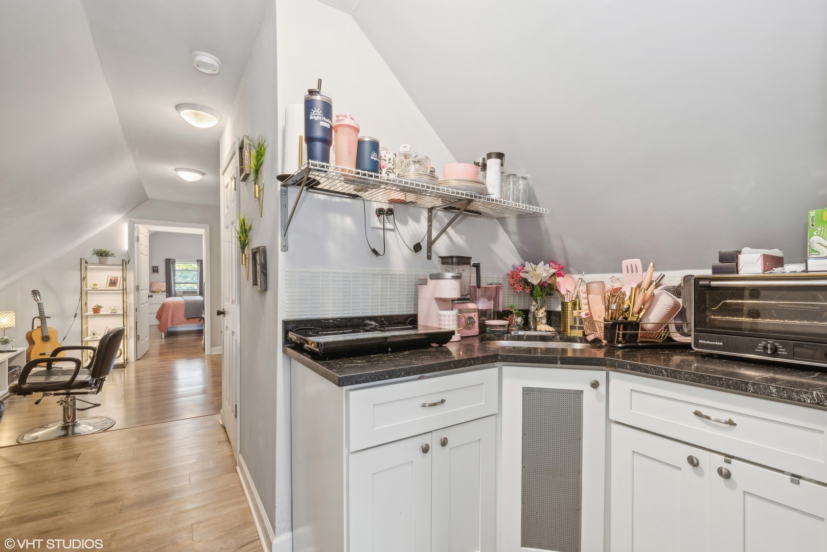 2337 S Sacramento Avenue