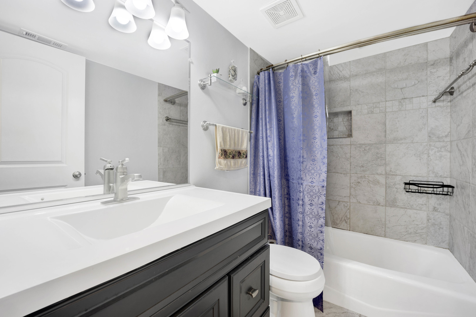 14551 S Ravinia Avenue Unit: 1B