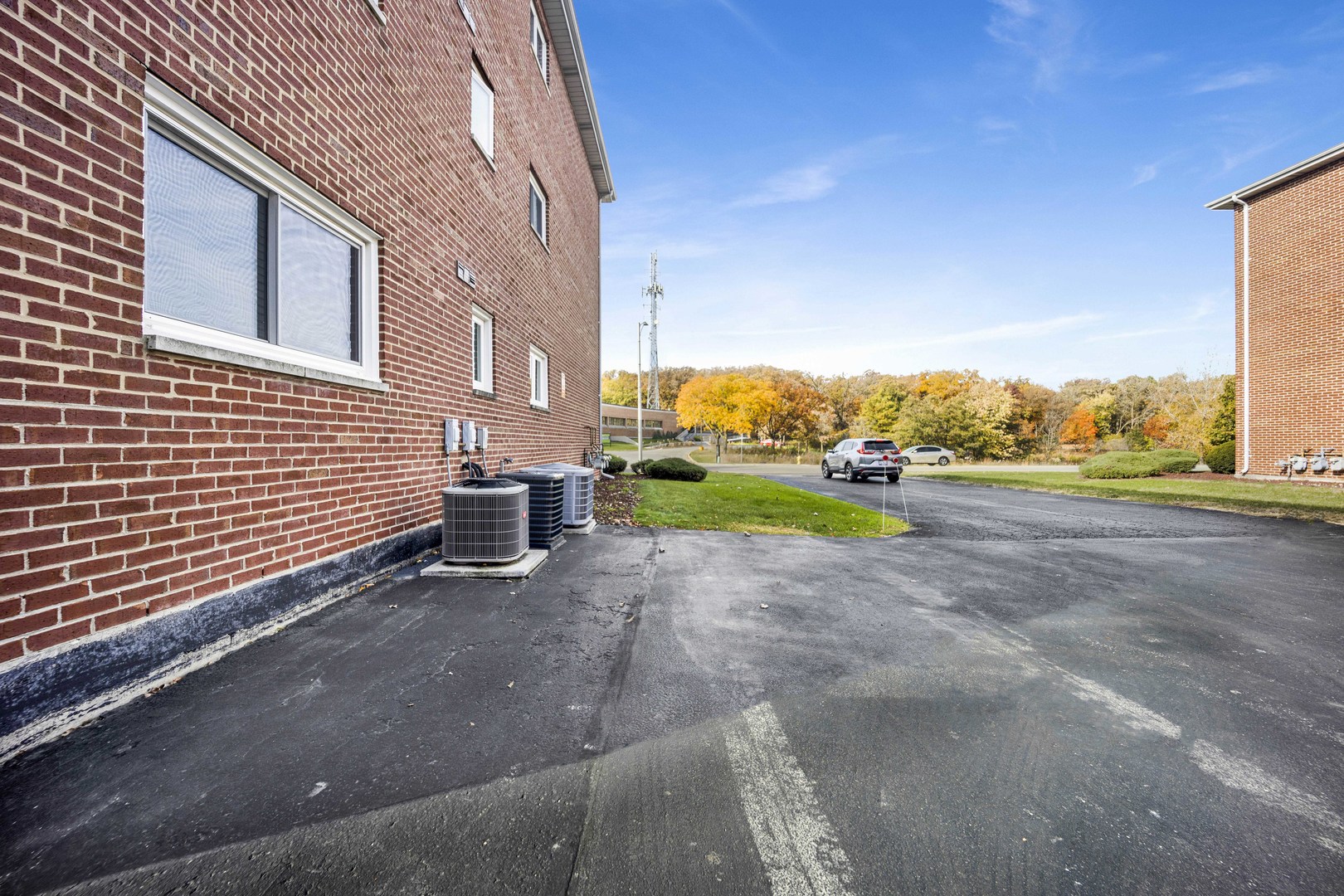 14551 S Ravinia Avenue Unit: 1B