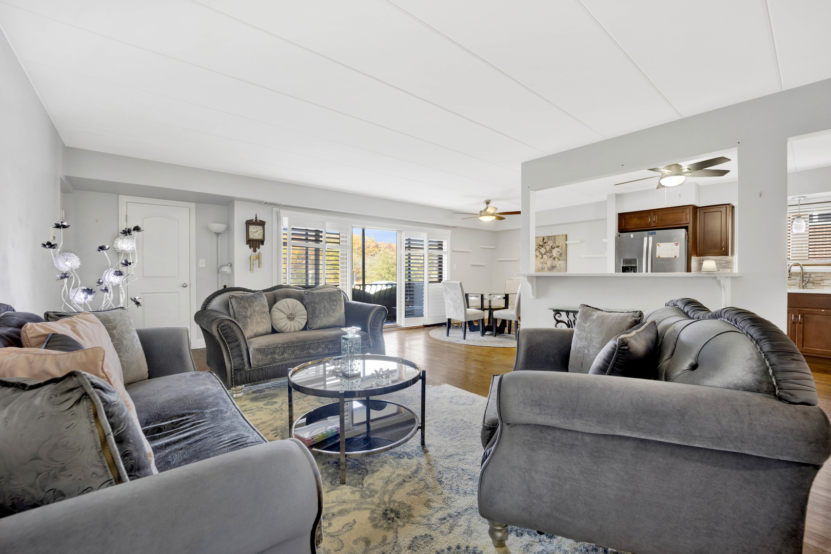 14551 S Ravinia Avenue Unit: 1B