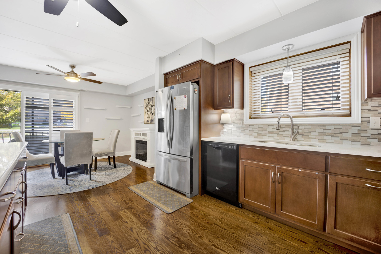 14551 S Ravinia Avenue Unit: 1B