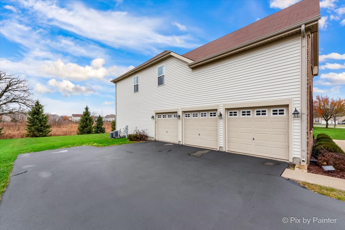 1286 Verona Ridge Drive