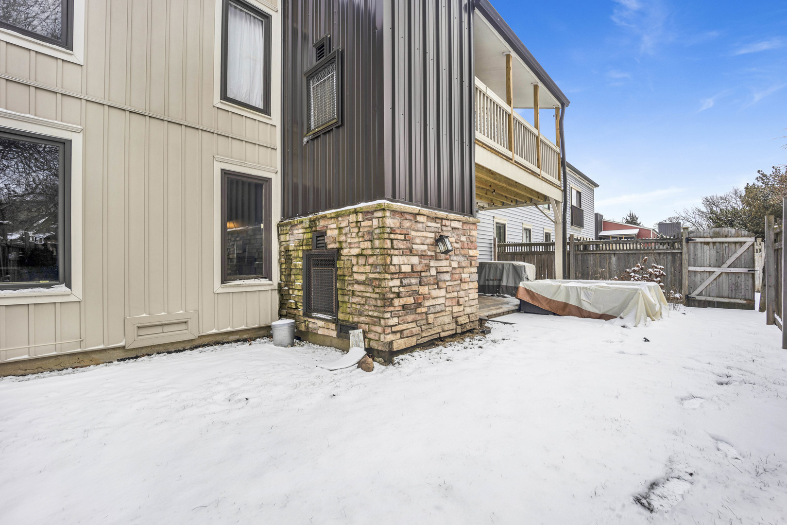 1495 S COUNTY FARM Road Unit: 1-2