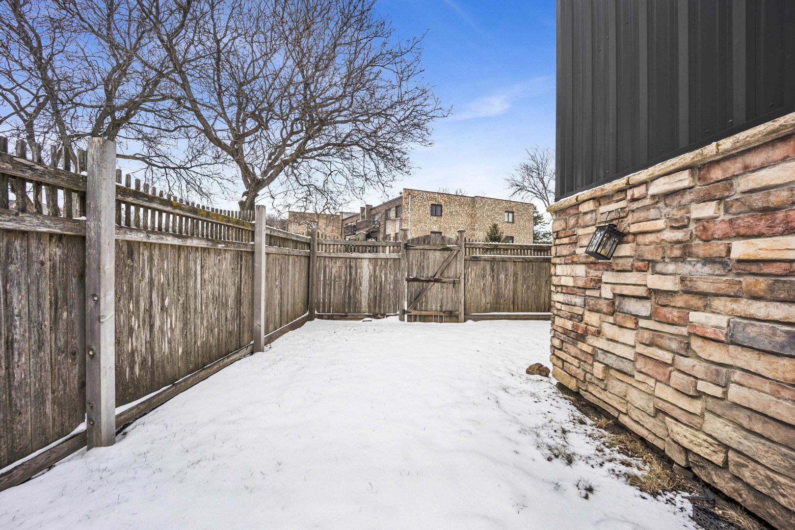 1495 S COUNTY FARM Road Unit: 1-2
