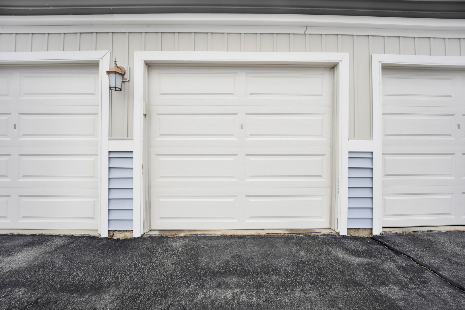 1495 S COUNTY FARM Road Unit: 1-2