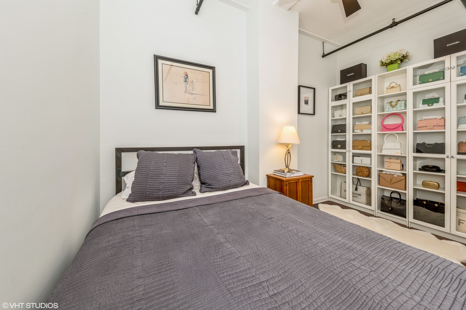 1516 S WABASH Avenue Unit: 1102