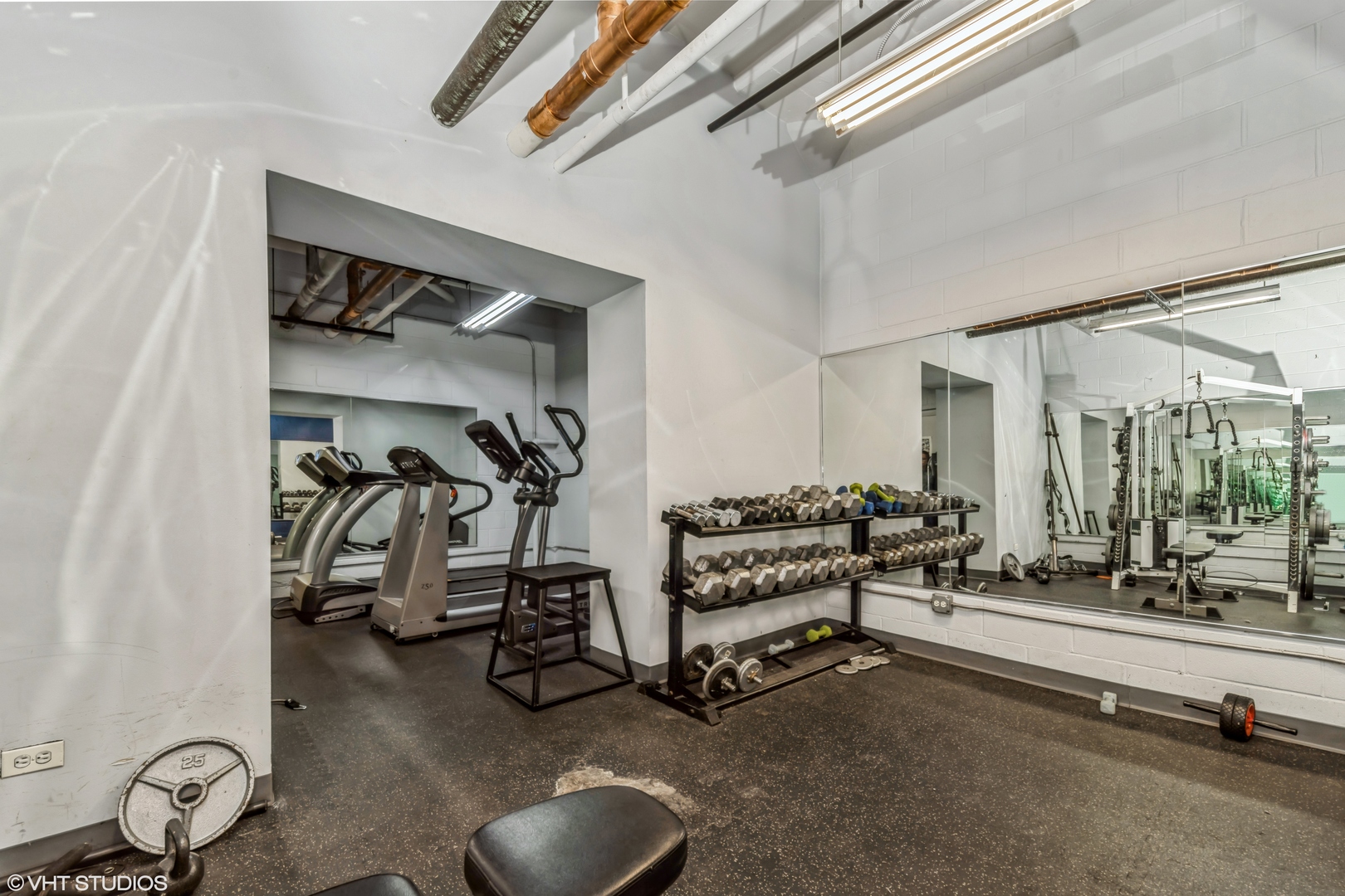 1516 S WABASH Avenue Unit: 1102