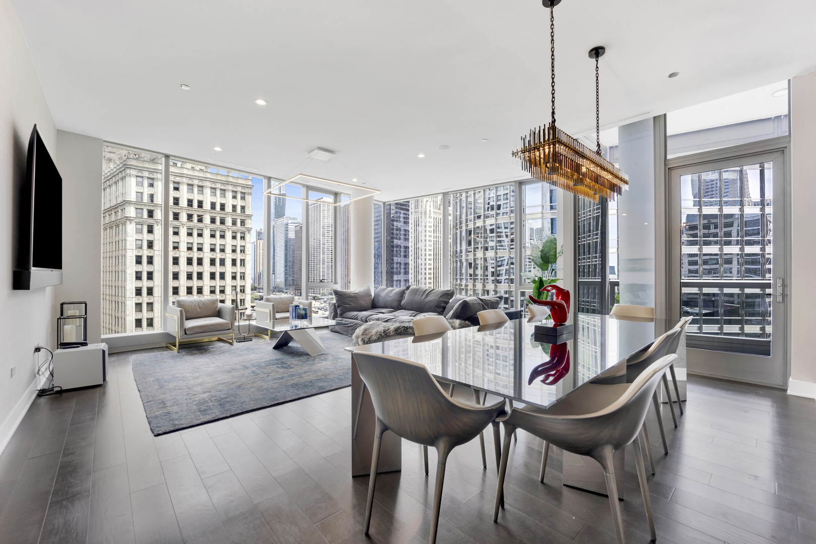 403 N Wabash Avenue Unit: 11A