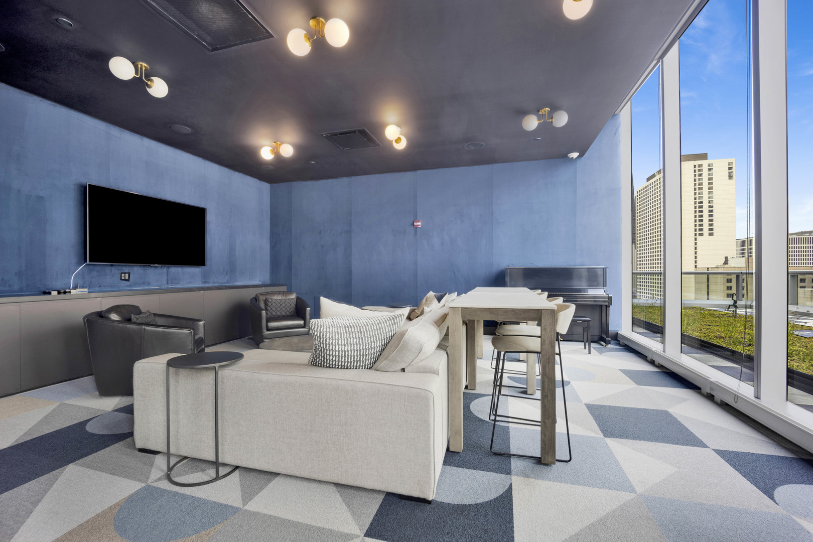 403 N Wabash Avenue Unit: 11A